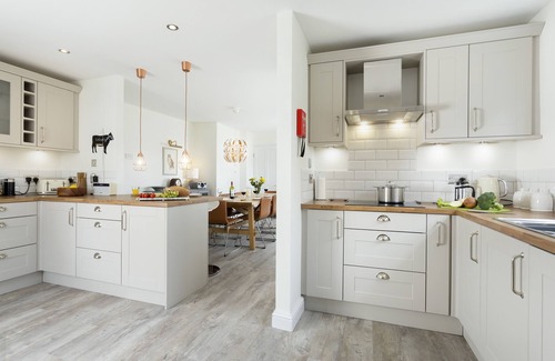 Chipping Norton House | A stylish contemporary home offering spacious accommodation close to Burford.