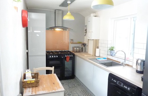 Salisbury House | A stylish House