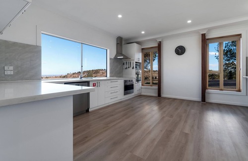 Darley House | A Tranquil Retreat with Breath-taking Views