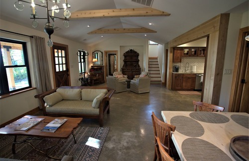Blue Ridge House | A unique mountaintop getaway overlooking Willow Croft Winery.