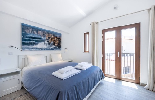 Montes de Alvor House | a unique space in the heart of Montes de Alvor village