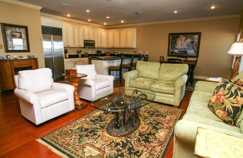 Historic Downtown Apalachicola Condo | A Vacation Condo with a view of the river.