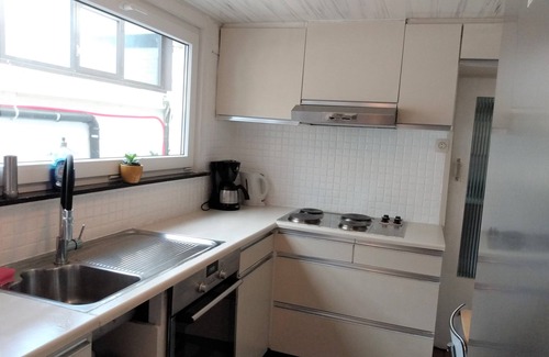 Rooigem House | A vacation house for a family/group of 4 adults in Ghent