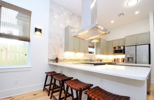 West Riverside House | A Very Rare Find - Gorgeous New Townhome