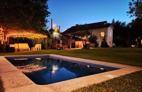 Salvaterra de Mino House | A Viña de Lina. Turismo rural con piscina y finca.