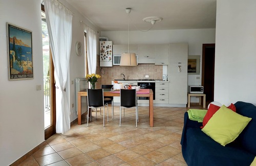 Someraro Apartment | A window 3 overlooking Lake Maggiore!