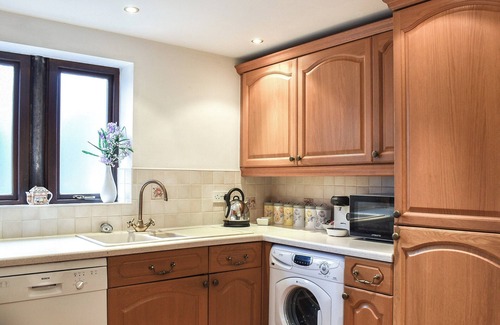 Silsden Cottage | A wonderful haven for friends and family.