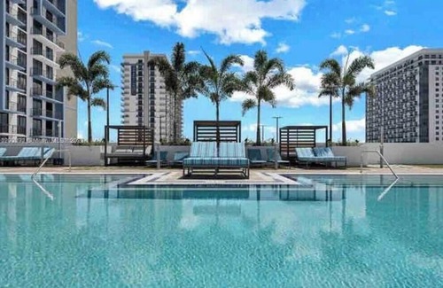 Doral Apartment | A705B Cozy place Downtown Doral