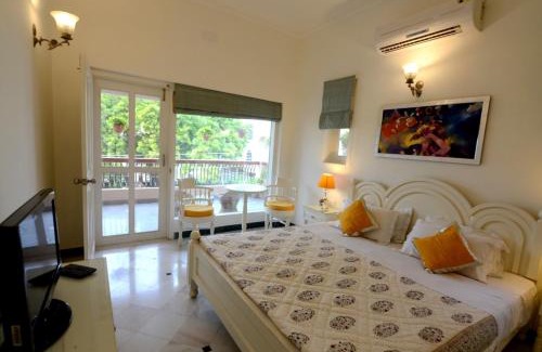Mahmoorganj House | Aashray
