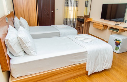 Thulusdhoo Island Hotel | Aasna Inn