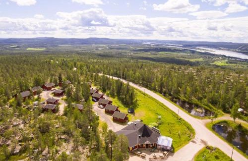 Aavasaksa Resort | Aava Sky Village Aurinkomaja