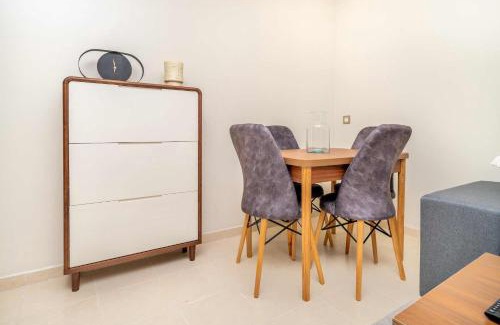Gueznaia Apartment | Aayla