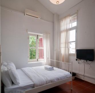 Historic George Town House | Aayu Church St - 7 mins to Esplanade, George Town