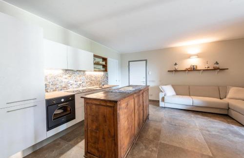 Soiano del Lago Apartment | Abaye 6 Cabernet Charm Adults Only