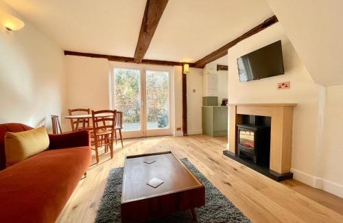 Bury St Edmunds House | Abbey Gardens Cottage