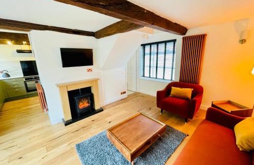 Bury St Edmunds House | Abbey Gardens Cottage