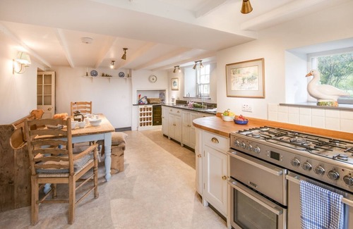 Coldstream House | ABBEY HOUSE Coldstream - An Elegant Period House With Fabulous Riverside Views