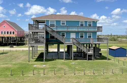 Port Bolivar House | Abby Sands Castle Home