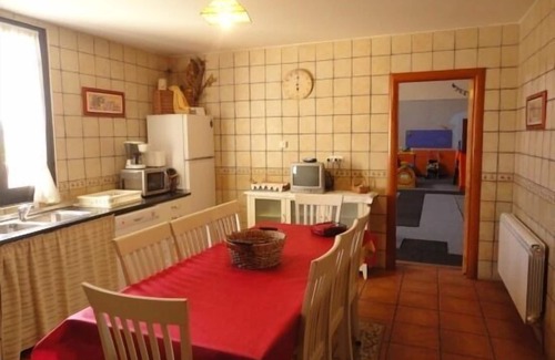 Fuentelisendo Cottage | ABELESTERURAL tourist complex, full rental.