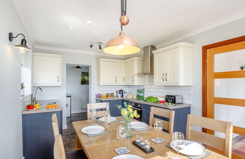 Moelfre House | ABERMOR, family friendly, country holiday cottage in Moelfre