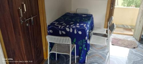 Kovvur House | Abhinava Guest House