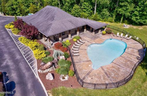 Sevierville House | Above The Cove home