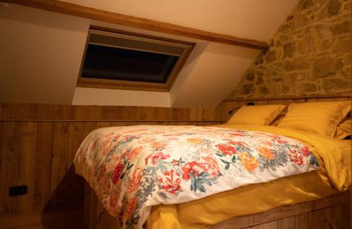 Profondeville House | Abri du fûret