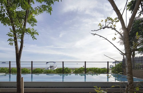 Sam Roi Yot Villa | Absolute Beach Front Pool Villa No 1