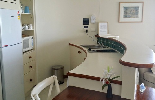 Cairns Central Business District Apartment | ABSOLUTE STUNNING VIEWS IN THE CITY