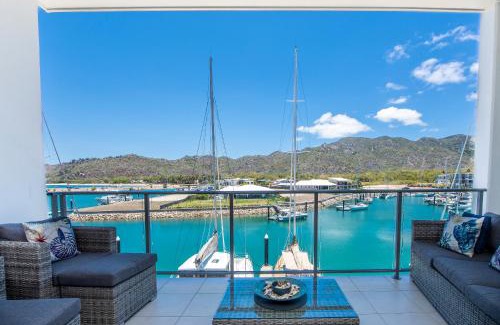 Nelly Bay Apartment | Absolute Waterfront Magnetic Island