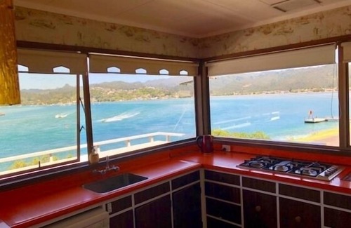 Tairua House | Absolute waterfront with stunning views