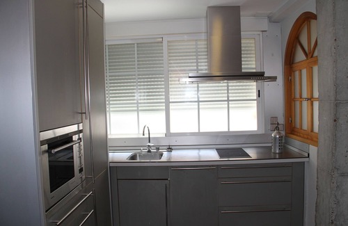 Arganzuela Apartment | ABUHARDILLADO APARTMENT in MADRID RIO/MATADERO. WIFI