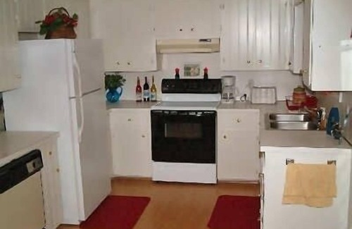 High Point House | Abundant Peace; Lakefront House with Dock, Canoe, Kayaks and WiFi Internet