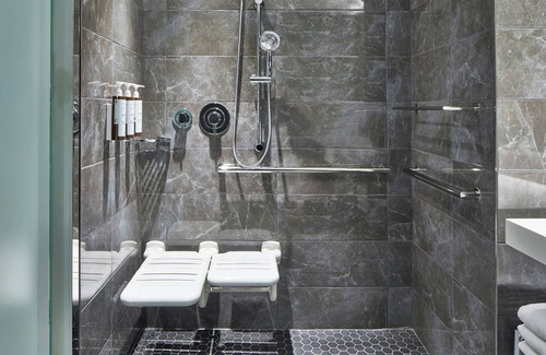 West Oak Hill Hotel | AC Hotel by Marriott Austin Hill Country