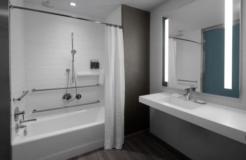 North Cambridge Hotel | AC Hotel by Marriott Boston Cambridge