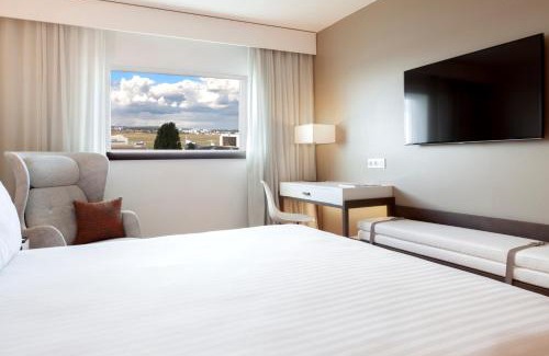 Dugny Hotel | AC Hotel by Marriott Paris Le Bourget Airport