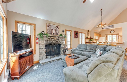 White Haven House | Access to Jack Frost Ski Resort: Home w/Hot Tub