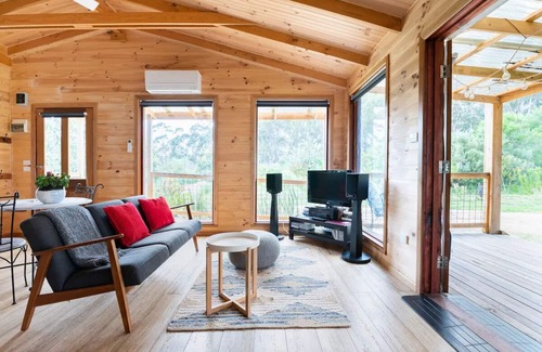Williamstown Bed & Breakfast | Accessible & Inclusive studio Barossa Valley SA: It's Bonza! Mill About Vineyard