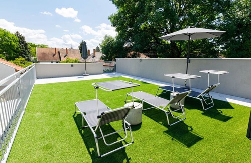 Balatonszarszo Other | Accommodation ∙ 6 bedrooms ∙ 12 guests
