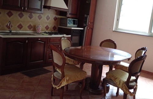 Gallese Apartment | Accommodation Le Rose, just outside the village a few meters from the Basilica of San Famiano