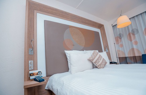 Victoria Borg Hotel | Accra City Hotel