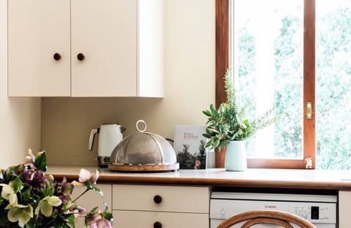 Okains Bay Other | Accrington Farmhouse