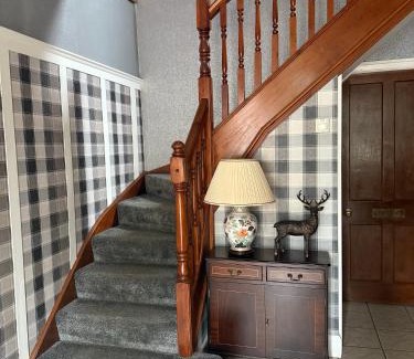 Longcroft House | Acer Lodge Guest House