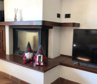 Malonno Apartment | Acero Rosso