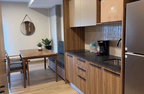 Zona Expo Apartment | Acogedor Loft en piso 3 frente a la expo Guadalajara, con gimnasio, AC, Wifi.