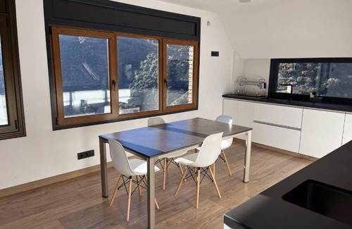Sant Julia de Loria Apartment | Acojedor, nuevo y espacioso piso en Sant Julia de Loria