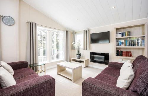 Hamworthy House | Acorns