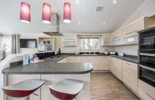 Hamworthy House | Acorns Summary: Three