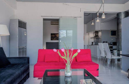 Kerameikos Apartment | Acropolis front row loft