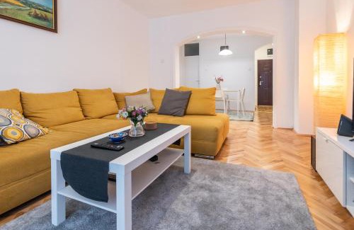 Cukarica Apartment | Ada City Break